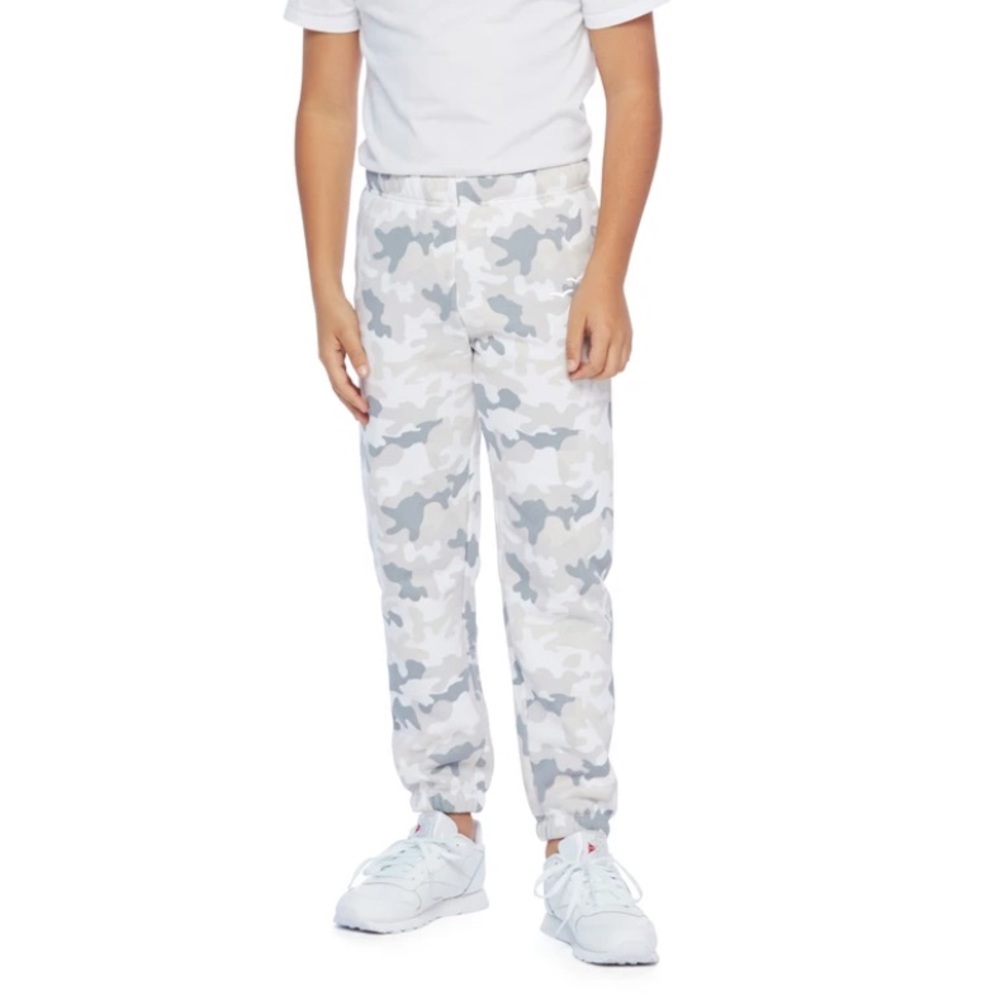 Niki Exclusive Ultra-Soft Sweatpant in Lavender Sponge in White Camo